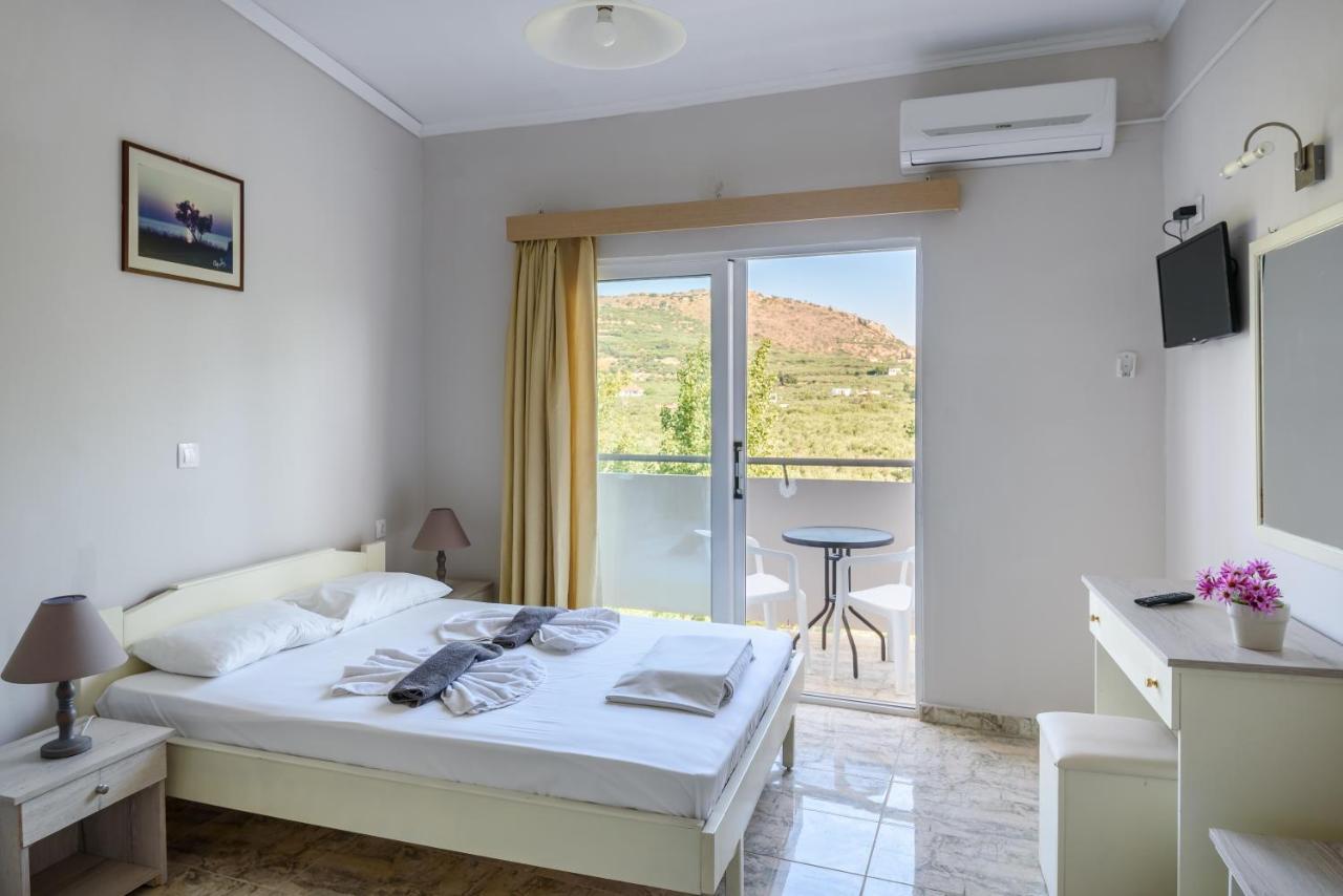 Regina Hotel كيساموس المظهر الخارجي الصورة