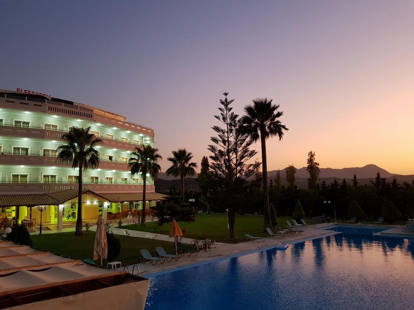 Regina Hotel كيساموس المظهر الخارجي الصورة