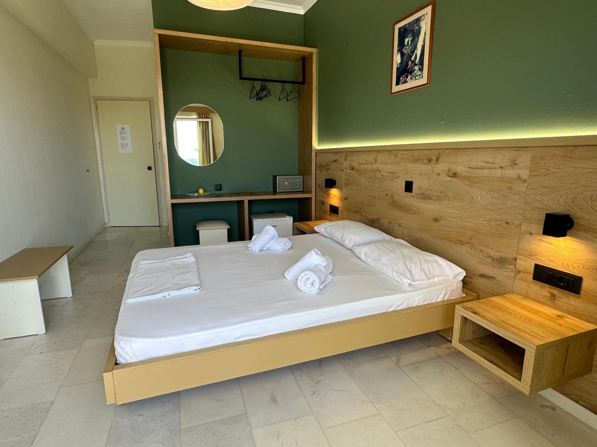Regina Hotel كيساموس المظهر الخارجي الصورة